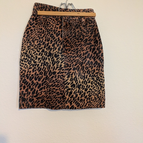 Vintage High Waisted Leopard Print Women's Mini Skirt -xs - Picture 2 of 7
